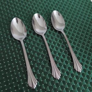 Oneida BANCROFT Teaspoons Set Lot of 3 Stainless Flare Tip Ridged Glossy USA